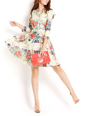 Milan breeze ~ a necked Shoppe vintage garden flowers on a big umbrella new white-collar career OL dress