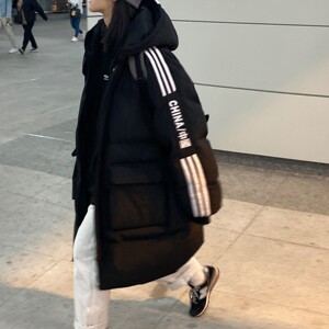 情侣装冬装 克莱因蓝连帽拼接印花长款情侣棉衣外套 H591P168女类图片