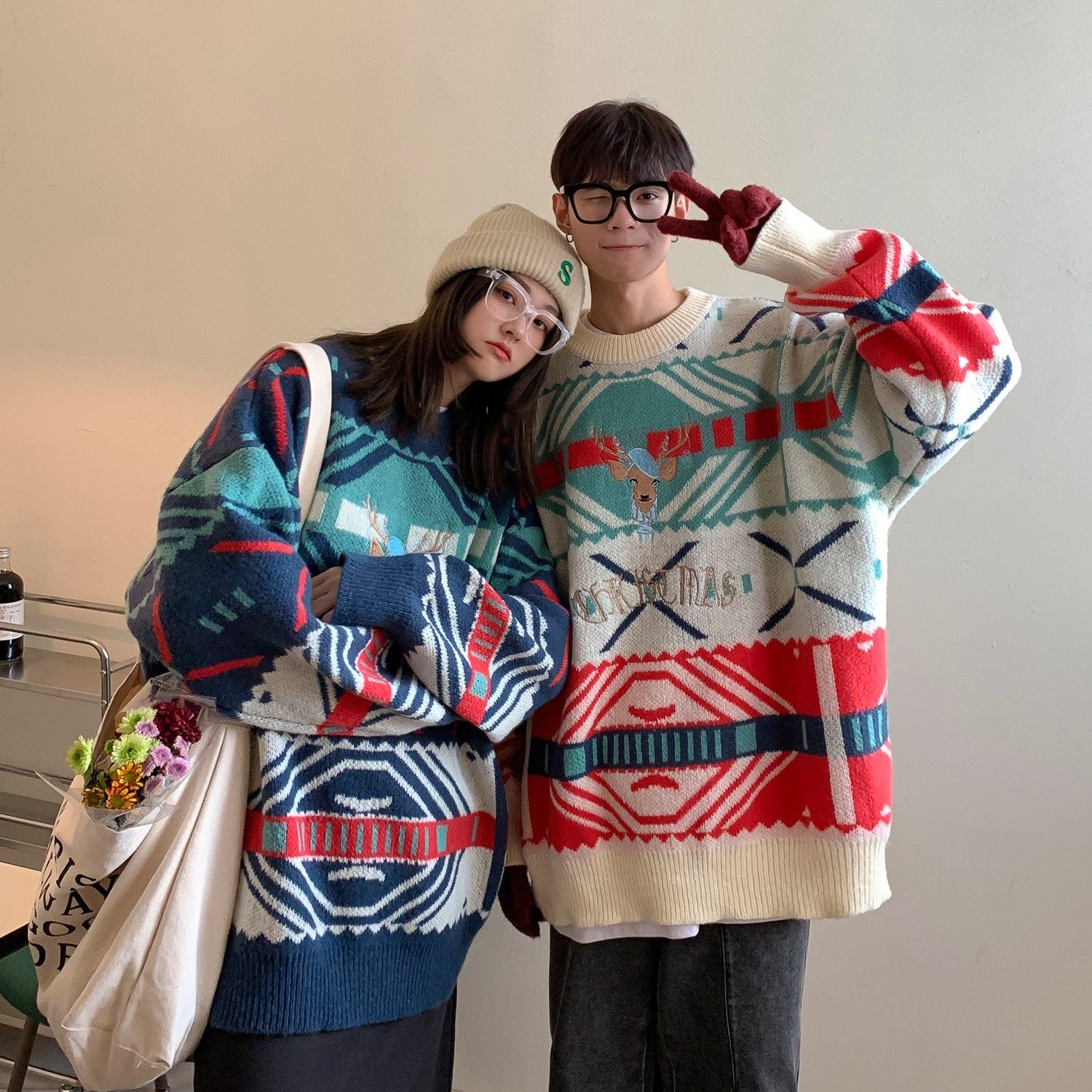 主推情侣装冬装圣诞小鹿绣花情侣毛衣加厚外套H696P78女类,针织衫/毛衣,电商A341