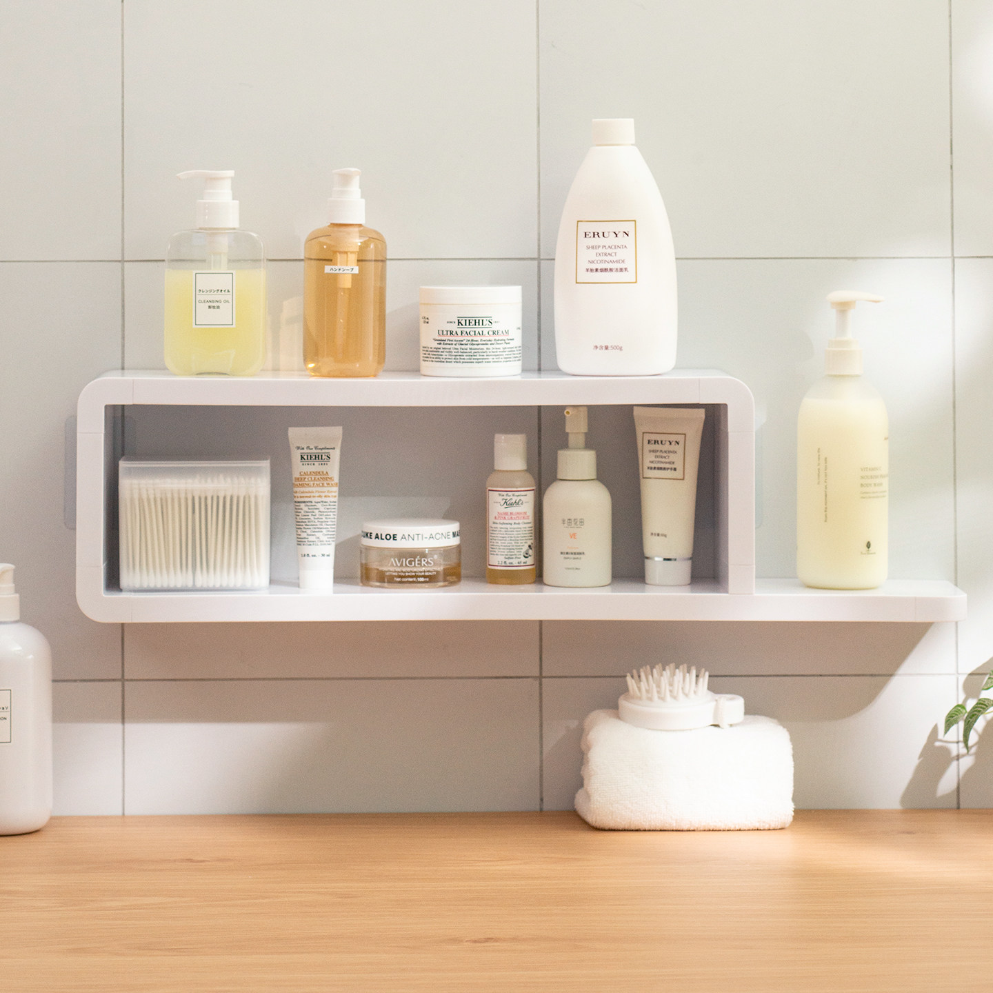 181102无痕贴电视背景墙卫浴收纳整理置物挂架层架