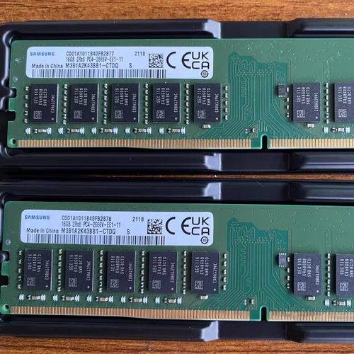 三星16G 2RX8 PC4-2666V-EE1-11 DDR4 2667纯ECC UDIMM工作站内存