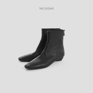 THESOONG/瘦瘦靴2.0 经典新款黑色羊皮尖头时装短靴9585