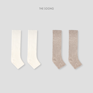 THESOONG/极简抗起球腈纶双针竖坑条百搭线条感袜子8107