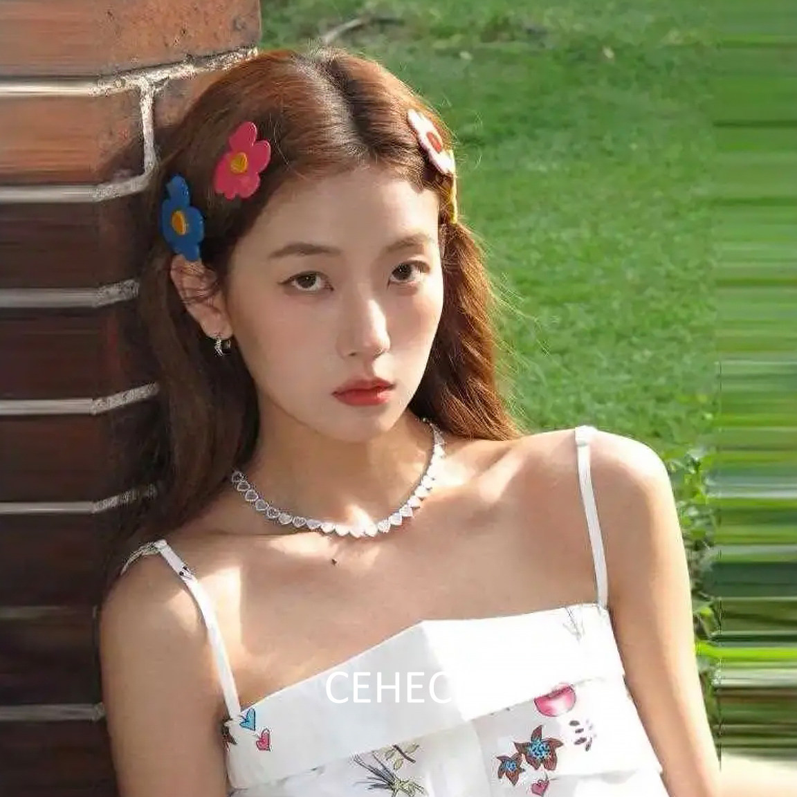 不规则花朵刘海夹女韩国甜美可爱侧边夹多巴胺糖果色鸭嘴夹子头饰