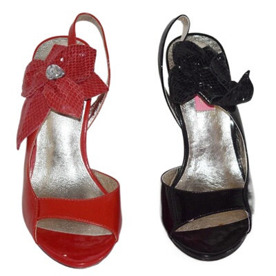 凉鞋时尚漆皮高跟断码撤柜处理