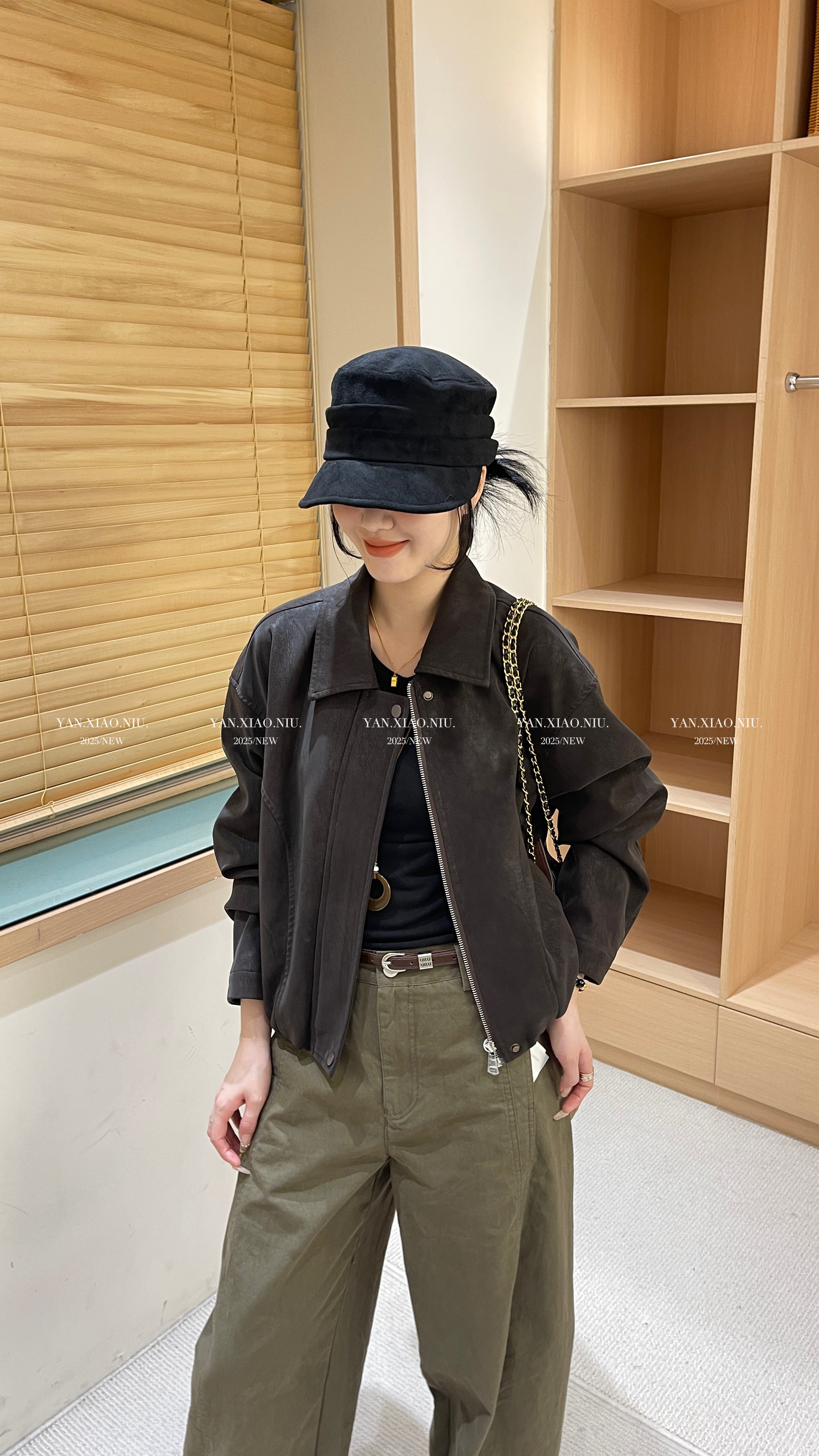 77062秋季新款韩版翻领拉链短款磨砂皮外套女宽松休闲夹克皮衣女