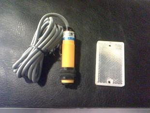 镜面反射型光电传感器