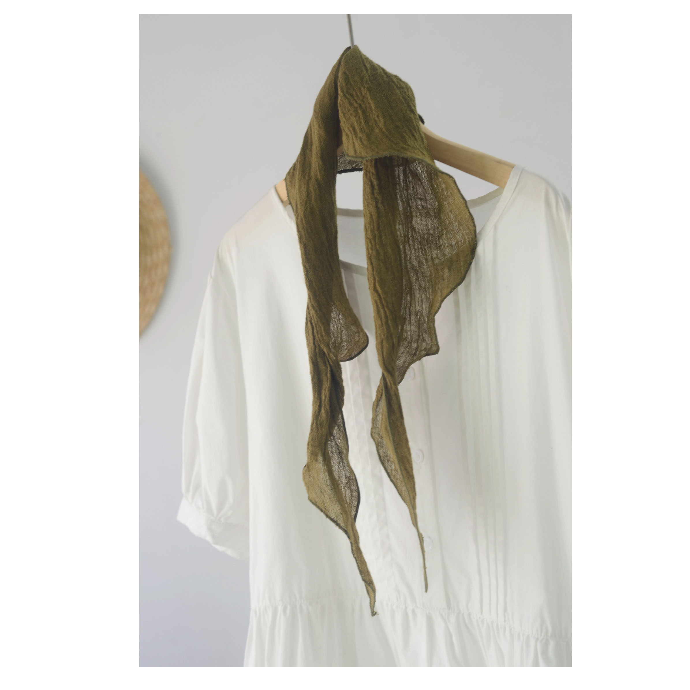 亚麻丝巾新款小三角巾女春秋季头巾夏季纯色双雨露麻装饰护颈领巾