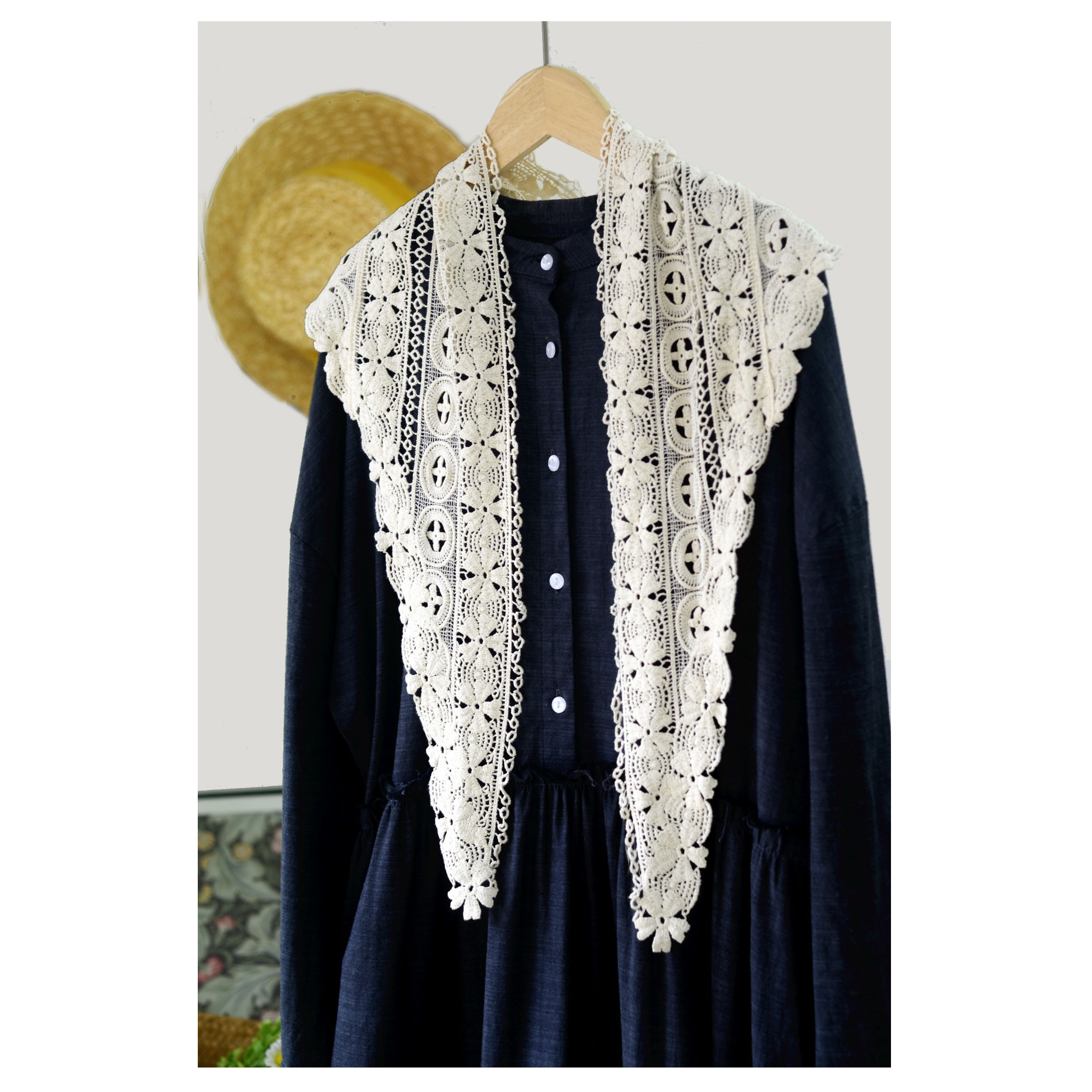 韩版蕾丝镂空钩花三角披肩领巾女