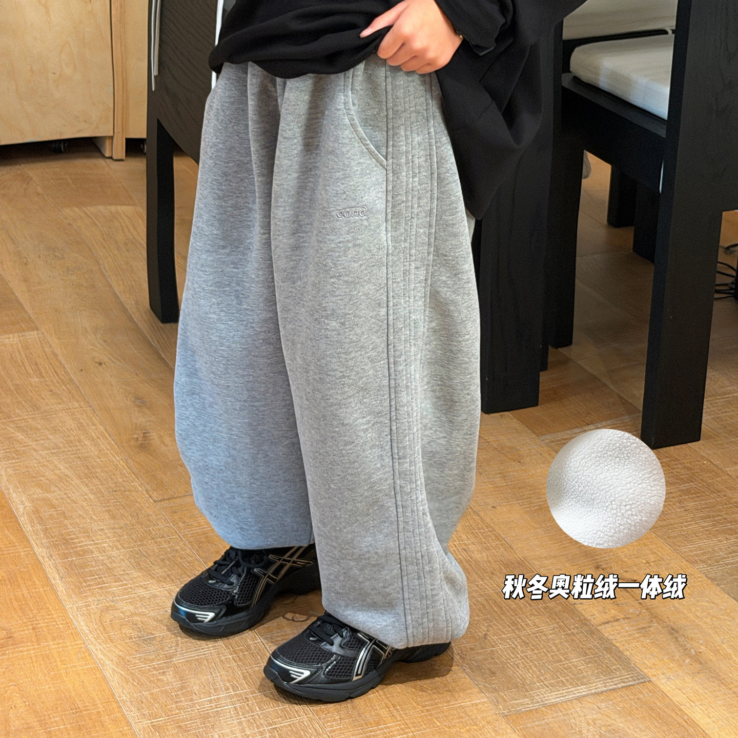 男童裤子加绒秋冬2026新款儿童运动裤冬季男孩冬装卫裤加厚休闲裤