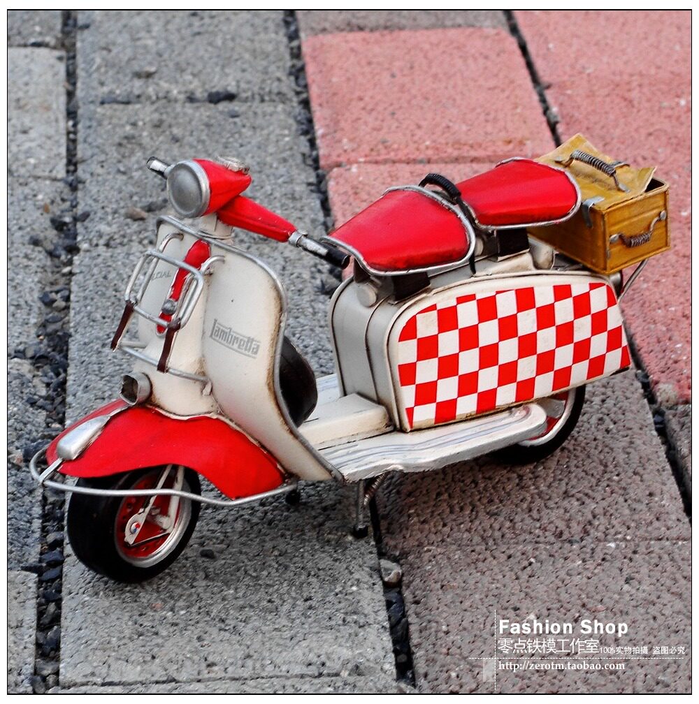 仿古做旧铁皮小绵羊摩托车模型1969年lambretta-150踏板机车礼物