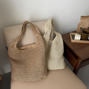 百搭小清新单肩沙滩包编织水桶包时尚手提草编包度假海边旅行包