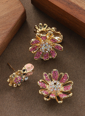 Double-Sided CZ Daisy Insect Stud Earrings Silver Needle