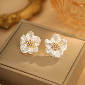 Plated Vintage Studs Gold Floral French Luxury Earrings