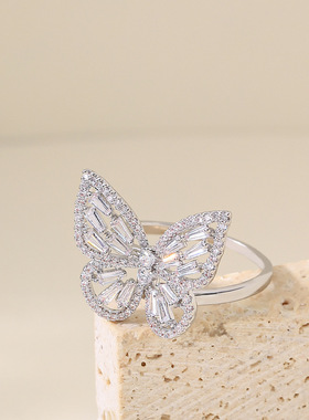 甜美闪钻锆石蝴蝶戒指开口可调节