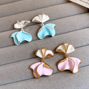 18K Gold Enamel Twisted Flower Stud Earrings