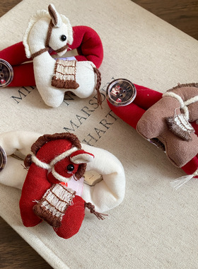 Cute Cartoon Fabric Red Horse Hair Clip Elegant BB Clip