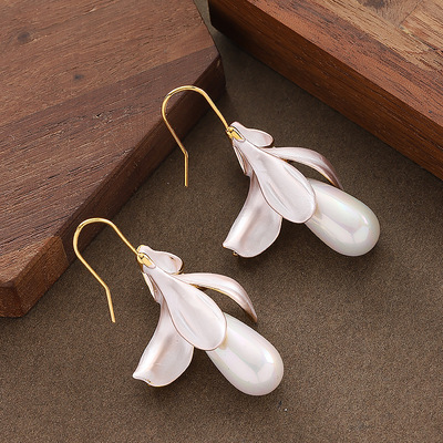 滴釉烤漆立体郁金香珍珠耳环