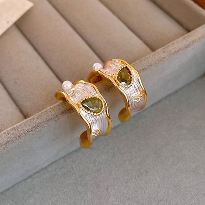 复古锆石滴油c形珍珠耳钉