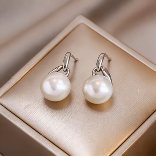 Chic Korean Studs Minimalist Circle Pearl Earrings
