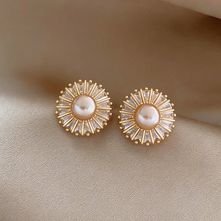 Zircon Earrings Pearl Studs Vintage Minimalist Circle French