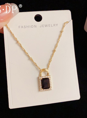 韩式微镶锆石黑色锁吊坠项链气质时尚个性轻奢百搭精致锁骨链