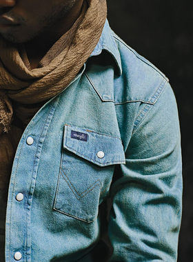 阿瞳牛社 Wrangler x The Last of US联名款感染水洗做旧牛仔衬衫