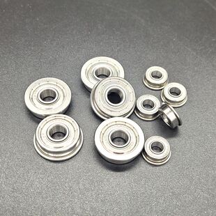 148ZZ 128 NSK法兰轴承F606F608F686F688F696F698F695F105F126