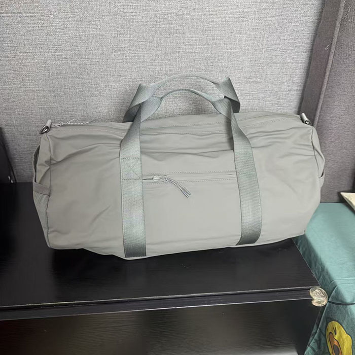 出口欧美尾货大容量灰色防水手提旅行袋健身瑜伽包游泳背包行李袋