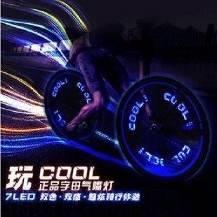 Eclairage pour vélo TOTTA - feux de Valve - Ref 2398055 Image 1