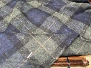 T1227日本双面格子羊绒设计师布料1.45米乘1.25米