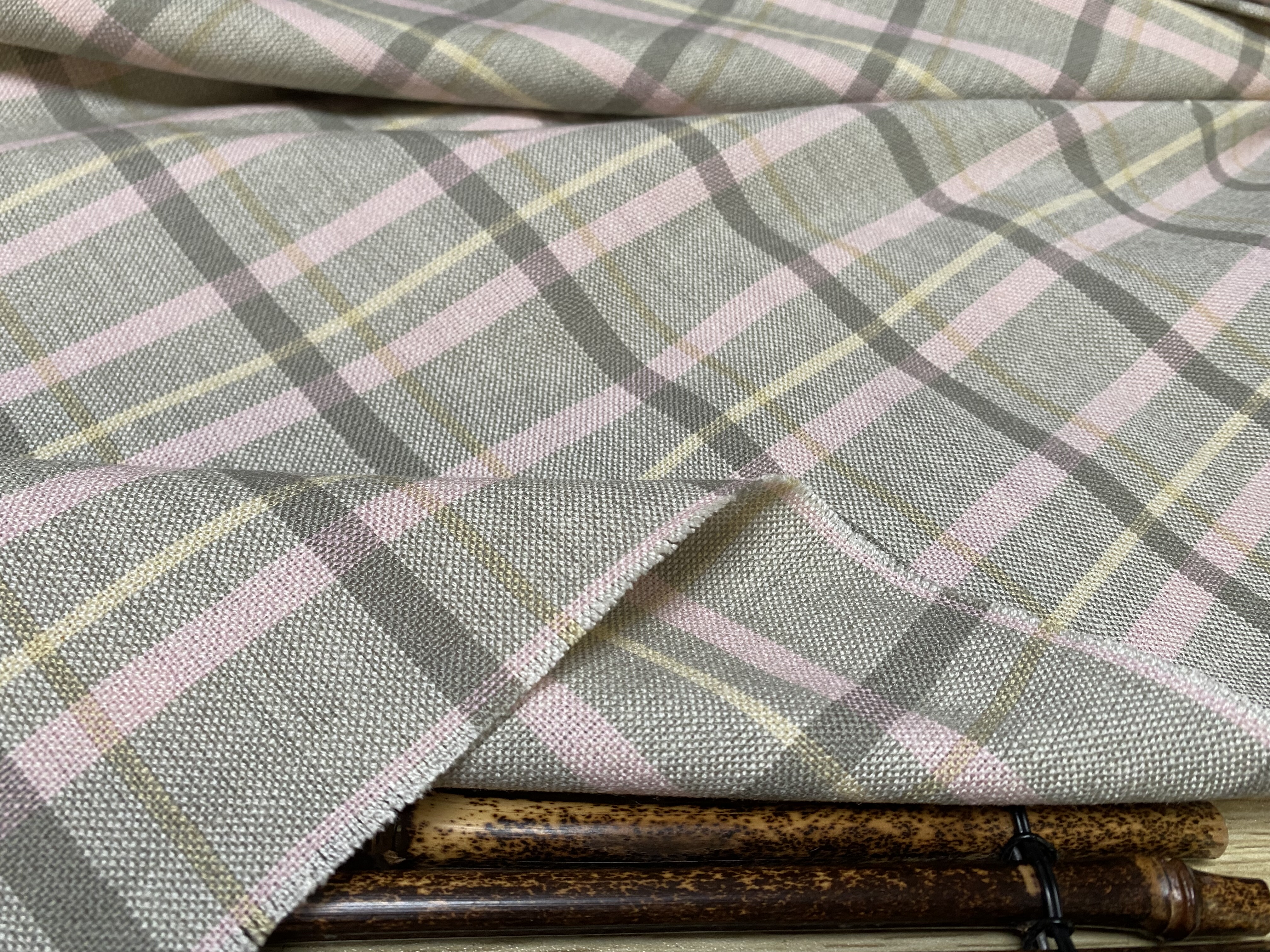 T1126 双面格子亚麻设计师布料3米×1.4米