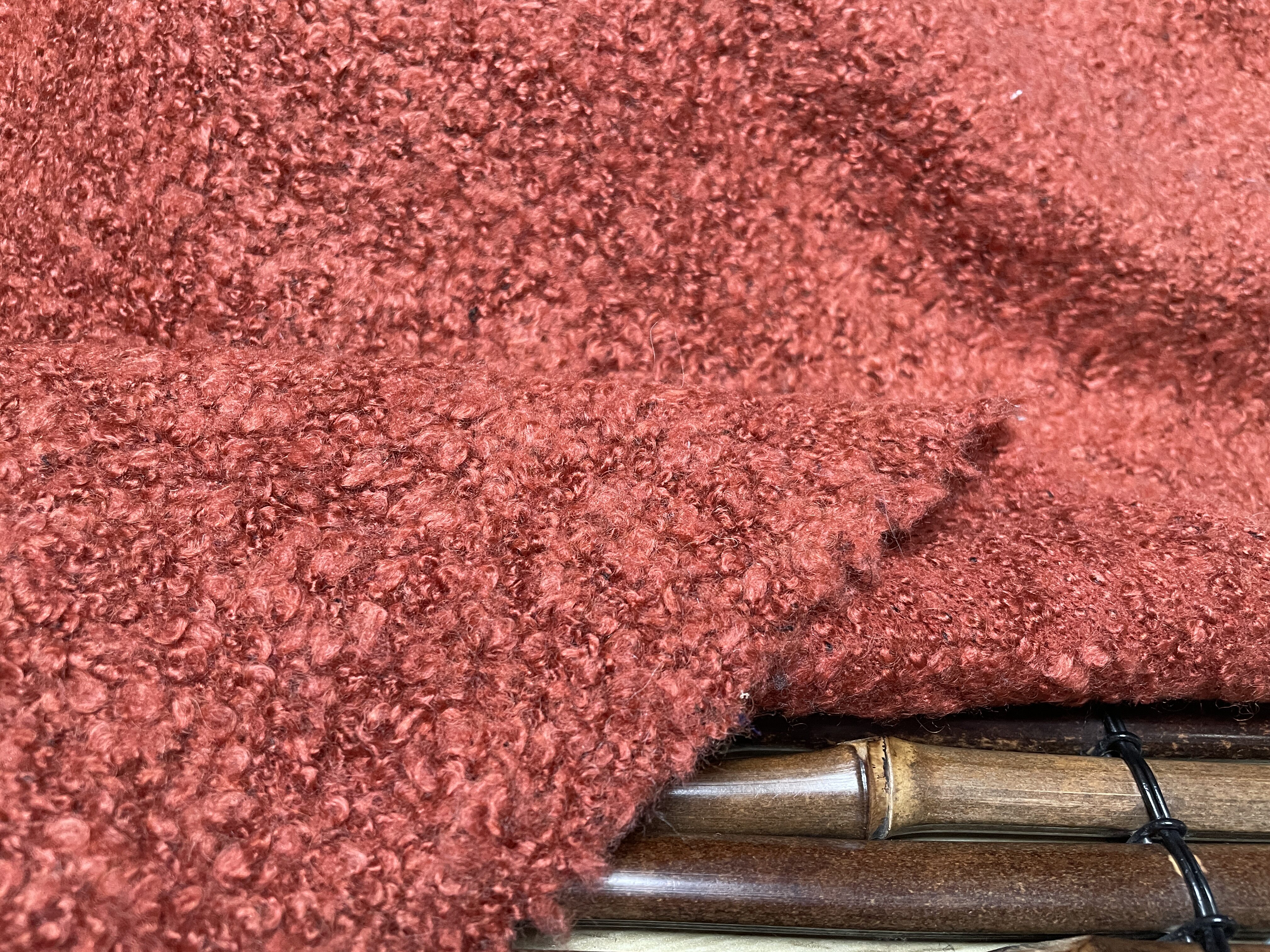 T1217日本圈圈羊绒设计师布料1.55米×1.5米