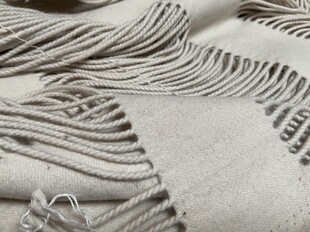 L0129 围巾披肩流苏羊绒设计师布料1米乘1.50