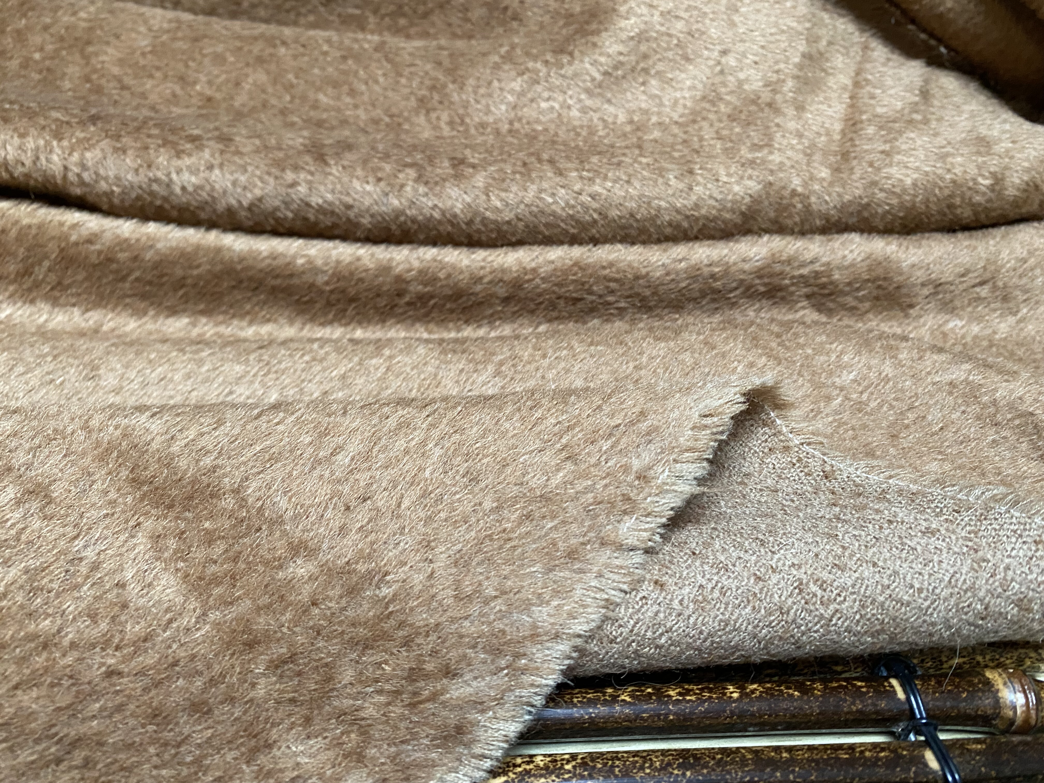 T1125 日本羊绒设计师布料2.2米×1.4米