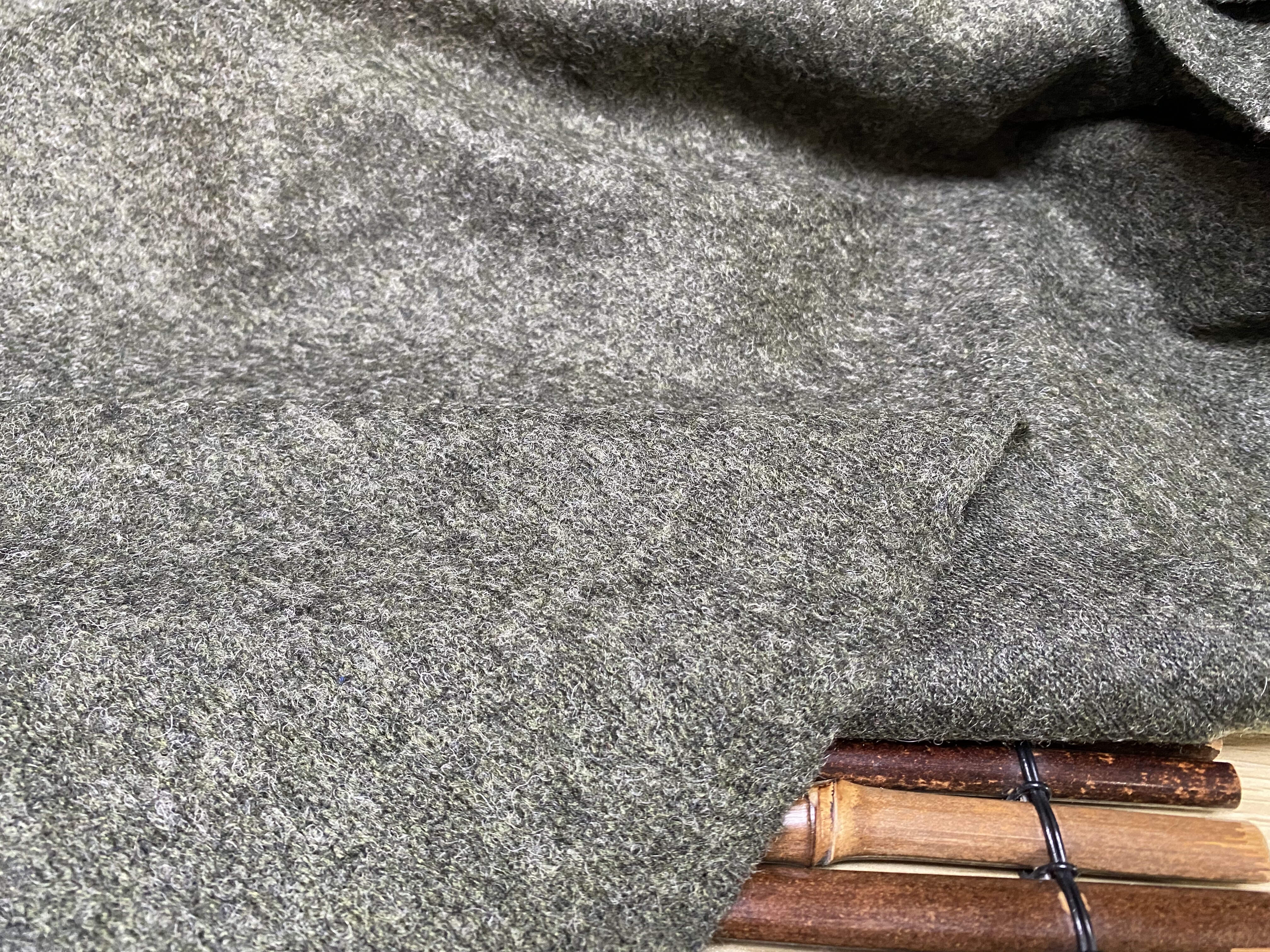 T121 针织双面羊绒设计师布料1.5米×1.4米