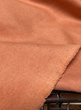 T102日本羊绒设计师布料1.4米乘1米