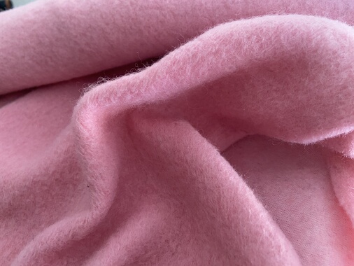 d0131 粉色针织羊绒设计师bl三米乘1.40