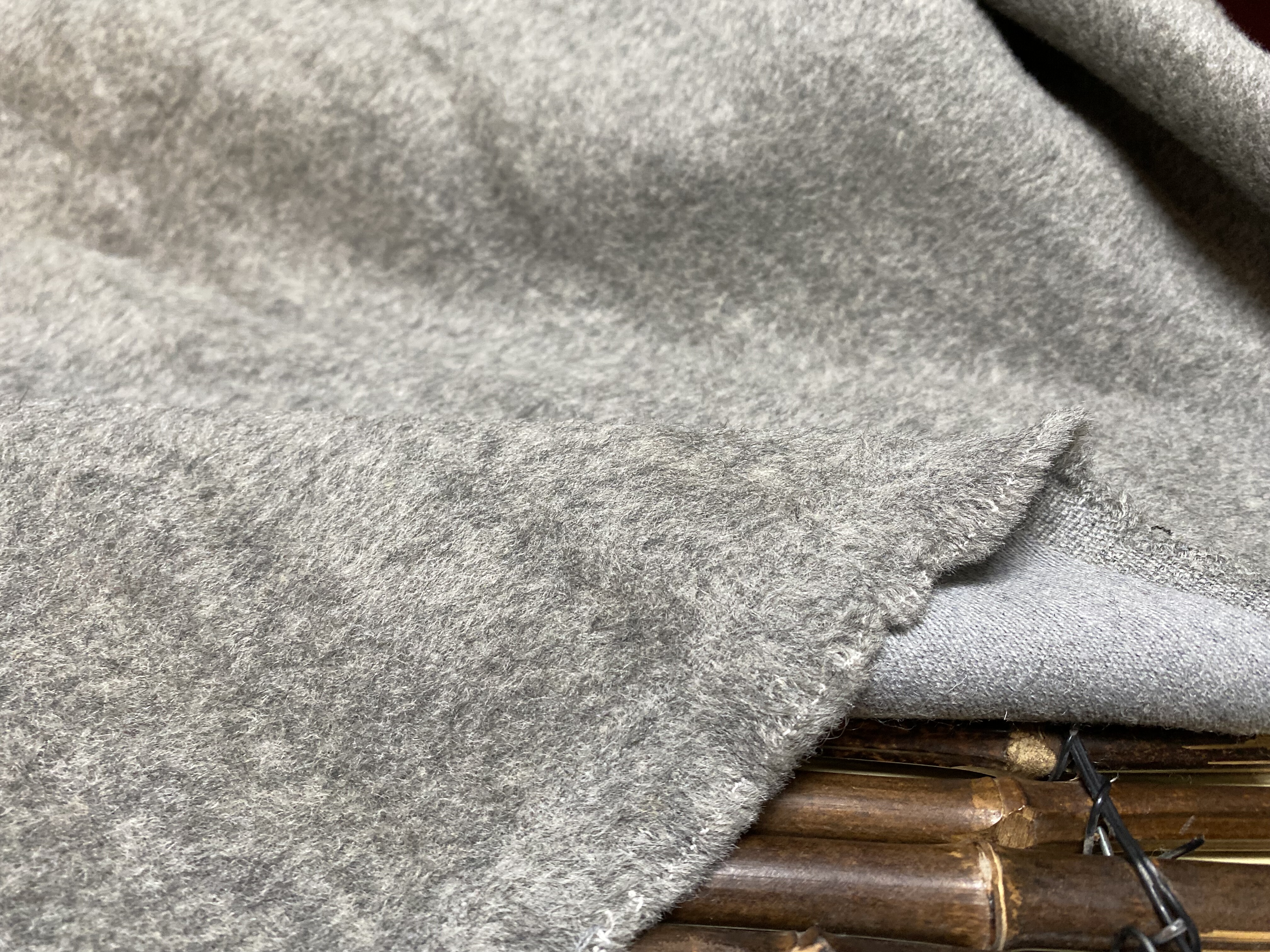 T1130日本蚕丝羊绒设计师布料1.1米乘1.4米