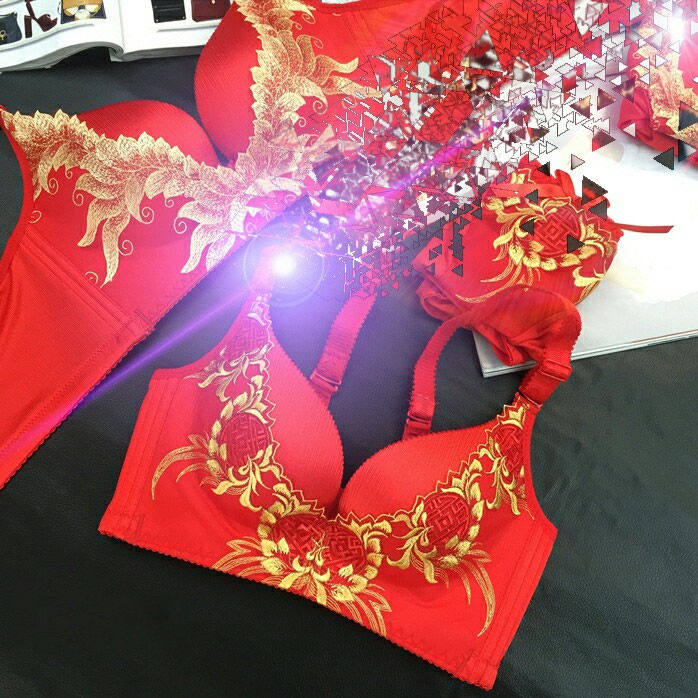 本命年红色内衣女无钢圈套装结婚牛年文胸聚拢性感小胸调整型胸罩|ruв категории Нижнее белье, лифчик костюм - от Buy2taobao.com для оказания профессиональной услуги покупки агента Taobao