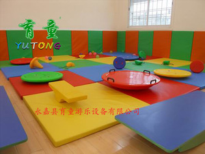 娱乐场所软体设施 幼儿园装饰用品 加厚墙垫V 防护设备 工厂直销