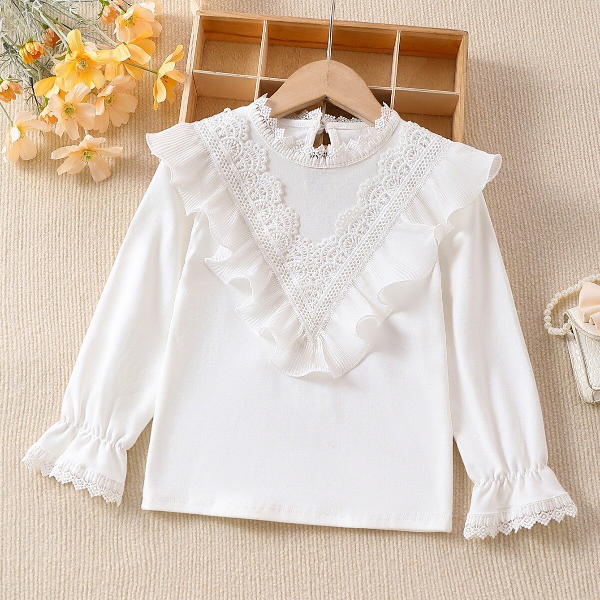 女童长袖t恤春秋薄款儿童春装洋气时髦打底衫秋季女宝宝白色上衣