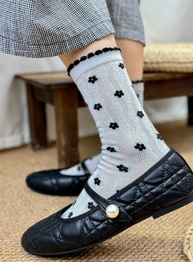 灰色日系可爱小花袜子女中筒袜透气夏天波点ins学院风搭配单鞋