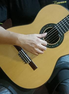 Koyunbaba吉他专用防滑垫30x15cm黑色复合SBR柔软舒适背面压纹