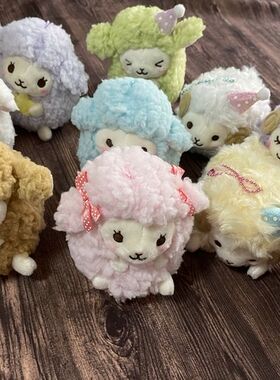 日单 amufun 抱心心的小绵羊 羊咩咩毛绒公仔挂件大集合