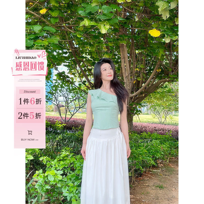 六指导  薄荷奶绿 洋气清新荷叶边露肩上衣修身显瘦短款雪纺衫女