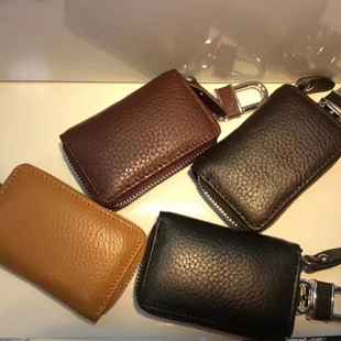 店铺重开 旧款3折上架 真皮汽车钥匙包  拍一发二