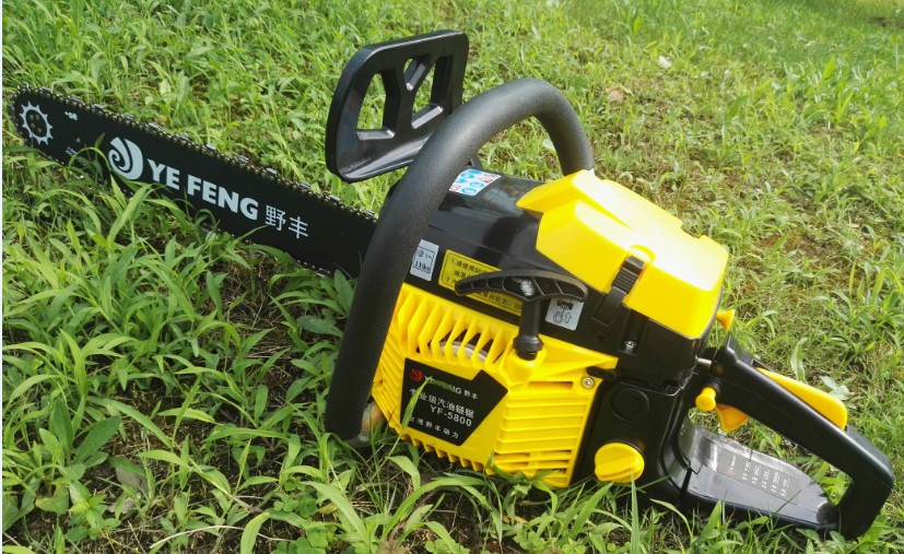 精品野丰5800大功率油锯汽油锯伐木锯汽油电锯进口链条链锯砍树机