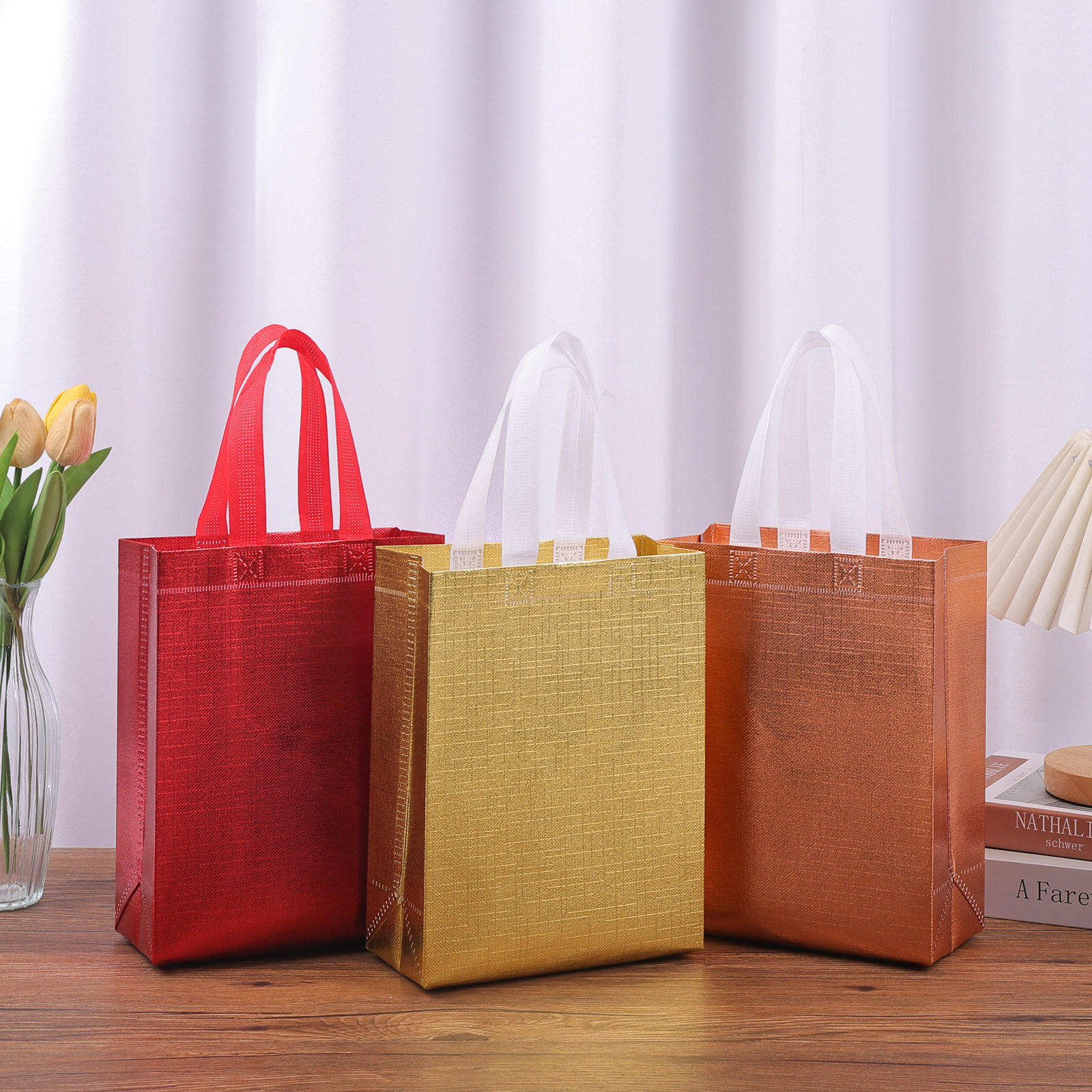 镭射无纺布礼品袋覆膜包装手提袋衣服女装鞋店服装店购物袋子现货