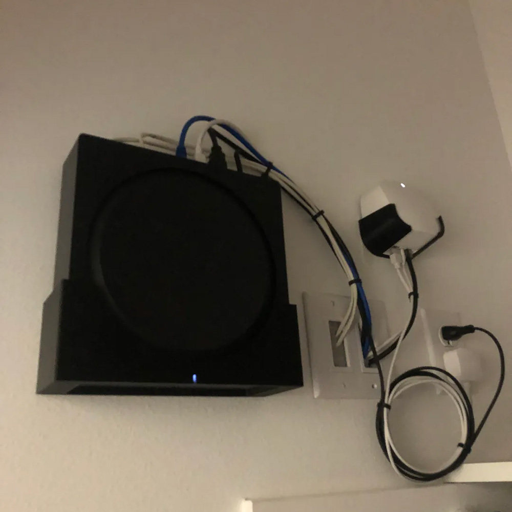 适用Sonos Amp功放音响连接器墙面托架收纳架音箱挂架壁挂墙支架